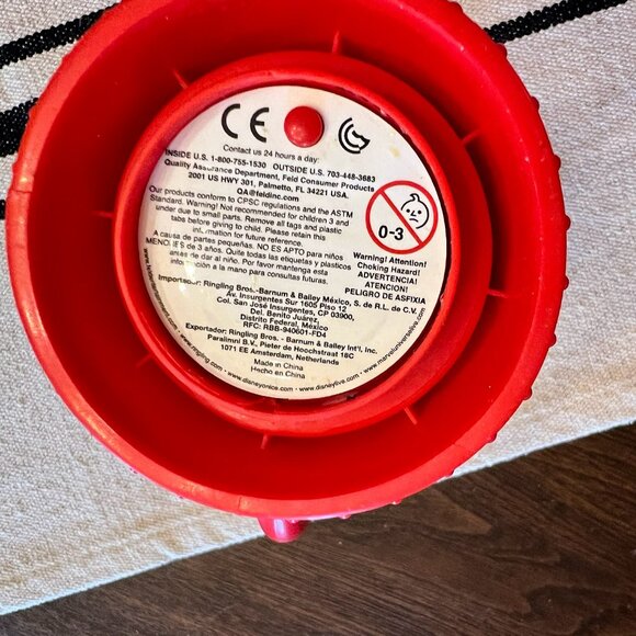 Disney on Ice Mickey & Friends Light Up Plastic Cup Red Base WORKING LIGHTS! - Picture 4 of 4